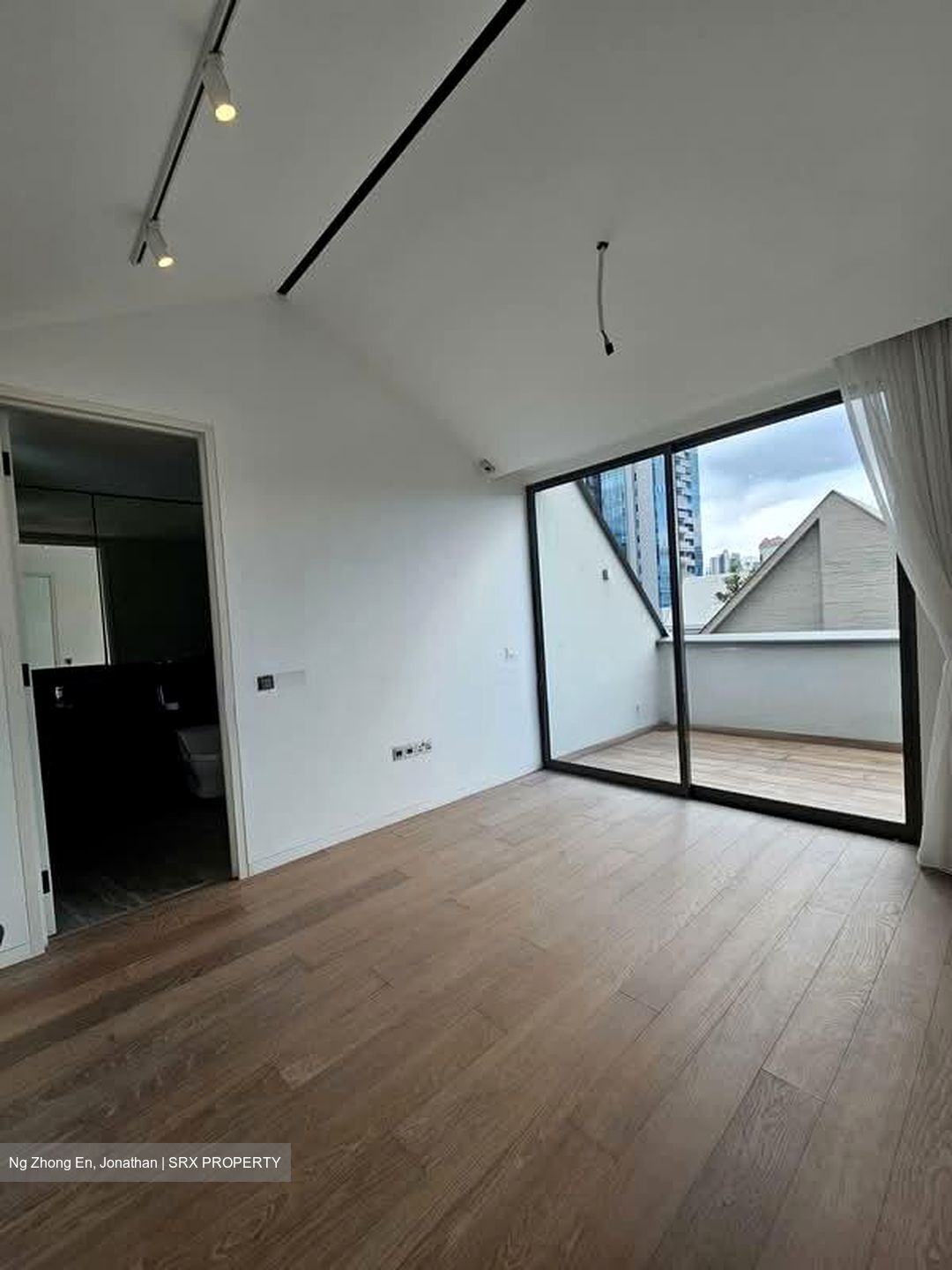 10 Evelyn (D11), Apartment #536190671